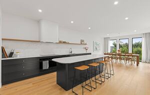 Luxury Beach House with Garden Oasis in Queenscliff - Queenscliff, Australia