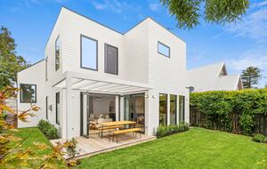 Luxury Beach House with Garden Oasis in Queenscliff - Queenscliff, Australia
