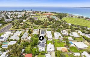 Luxury Beach House with Garden Oasis in Queenscliff - Queenscliff, Australia