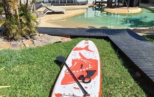 Tranquil Lake Munmorah Villa with Pool & Sauna - Lake Munmorah, Australia