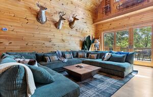 Morganton Mountain Event Retreat Near Blue Ridge - Morganton, Georgia