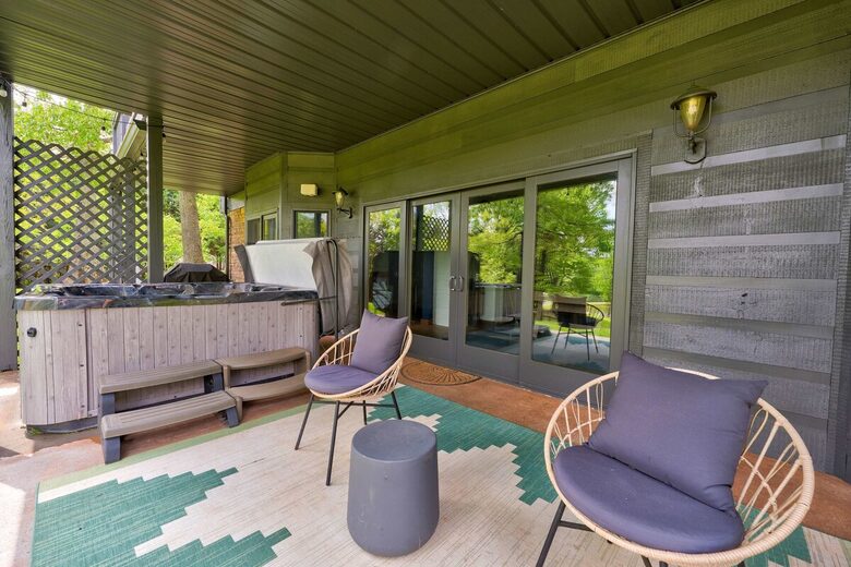 Morganton Mountain Event Retreat Near Blue Ridge - Morganton, Georgia