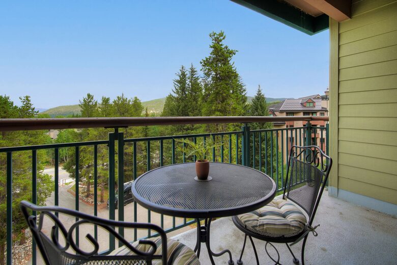 Trails End 408- Ski-In/Ski-Out - Breckenridge, Colorado