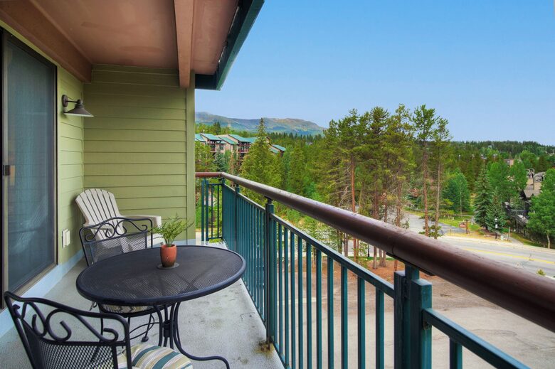 Trails End 408- Ski-In/Ski-Out - Breckenridge, Colorado