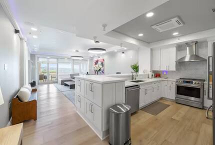 Dorado Penthouse with Golf and Lake Views - Dorado, Puerto Rico