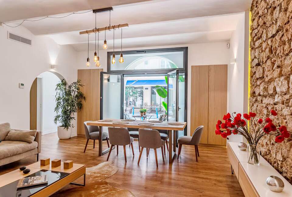 Loft Bone - Cannes, France