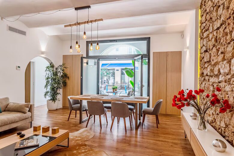 Loft Bone - Cannes, France