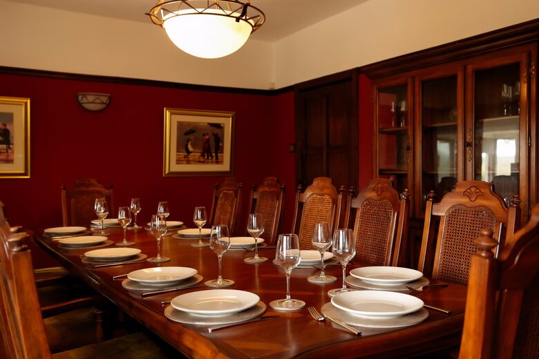 Period Country House with Valley Views - Stockport, Disley, United Kingdom
