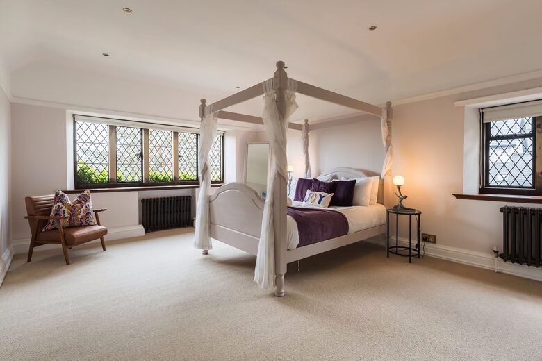 Period Country House with Valley Views - Stockport, Disley, United Kingdom