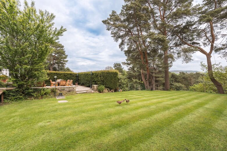 Period Country House with Valley Views - Stockport, Disley, United Kingdom