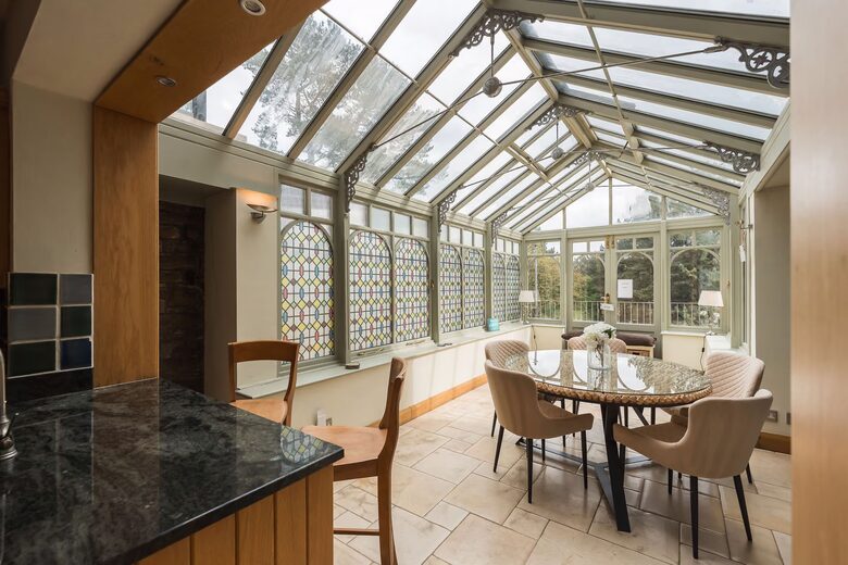 Period Country House with Valley Views - Stockport, Disley, United Kingdom