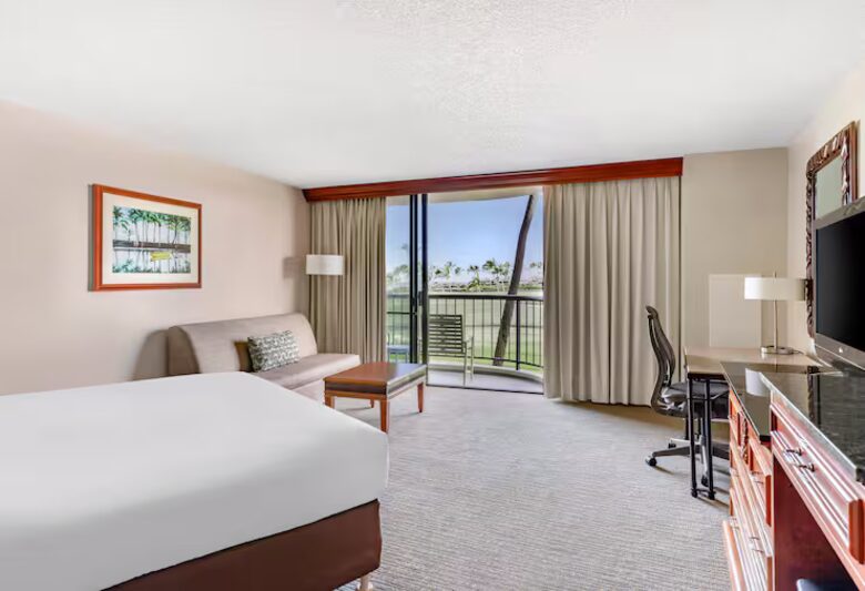 Hilton Club Ocean Tower Waikoloa Village | One Bedroom Ocean View - Waikoloa, Hawaii