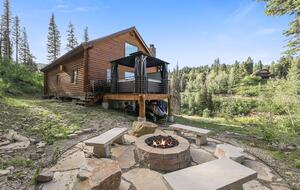 Tollgate Canyon Cabin with Hot Tub & Steam Room - Coalville, Utah