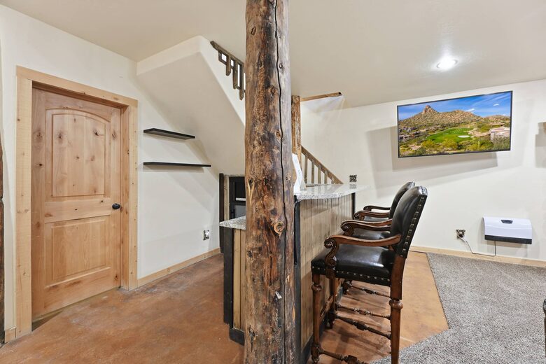 Tollgate Canyon Cabin with Hot Tub & Steam Room - Coalville, Utah