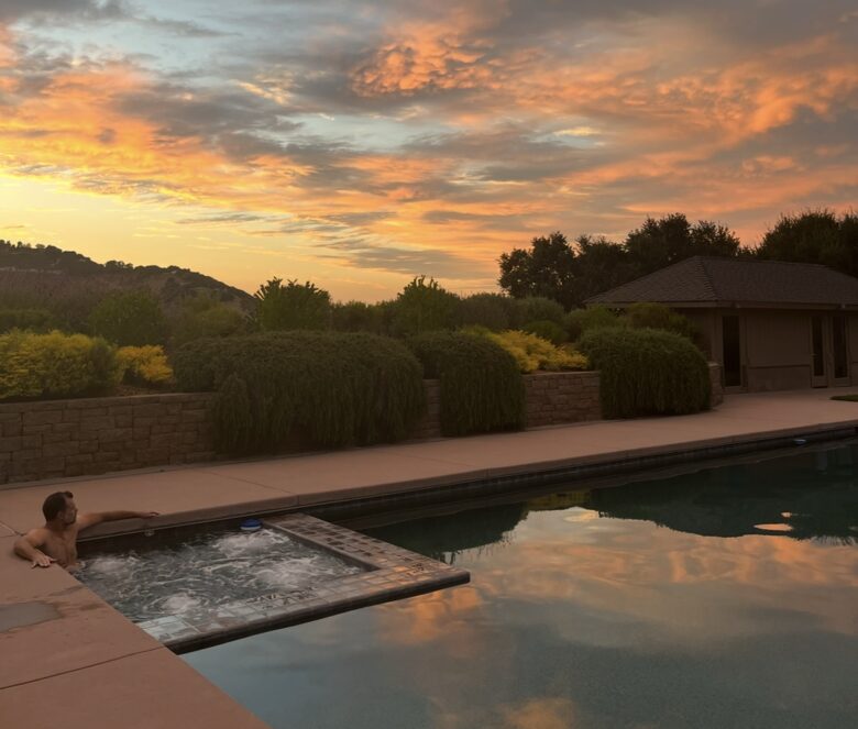 Mid-Century Retreat Above Carmel Valley - Salinas, California
