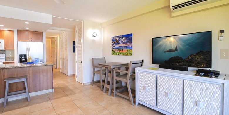 Maui Oceanfront, Stunning view! Sunshine, Ocean Activities, Golf, Pickleball, Tennis and World Class Restaurants! - Lahaina, Hawaii