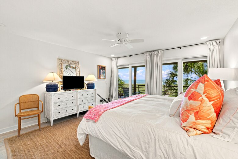 Perdido Key Beach Escape with Gulf Views - Pensacola, Florida