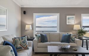 Tacoma Beachfront Home - Tacoma, Washington