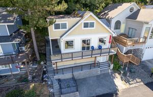 Tacoma Beachfront Home - Tacoma, Washington