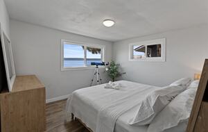 Tacoma Beachfront Home - Tacoma, Washington
