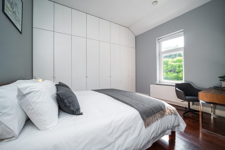 Elegant Dublin Residence with Private Garden Retreat - Dublin, Ireland