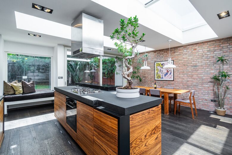 Elegant Dublin Residence with Private Garden Retreat - Dublin, Ireland