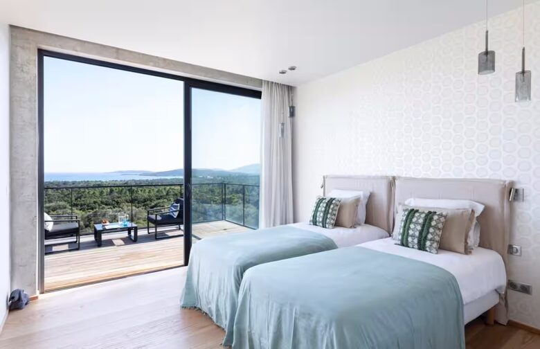 Contemporary Corsican Villa - Sainte Lucie de Porto Vecchio, France