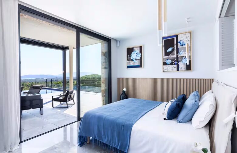 Contemporary Corsican Villa - Sainte Lucie de Porto Vecchio, France