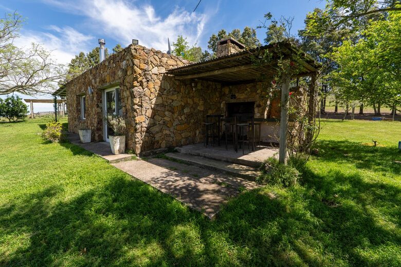 Countryside Home overlooking Cerro Arequita - Minas, Uruguay