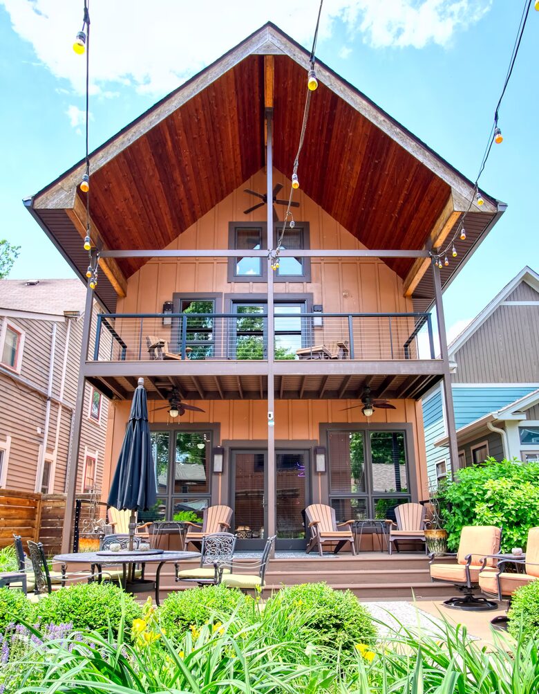 Indianapolis Home with Carriage House Near Lucas Oil Stadium - Indianapolis, Indiana