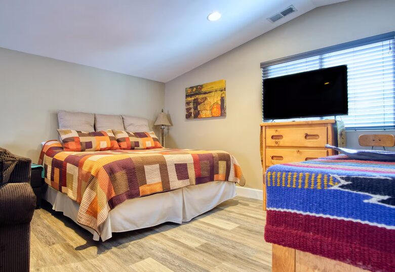 Indianapolis Home with Carriage House Near Lucas Oil Stadium - Indianapolis, Indiana