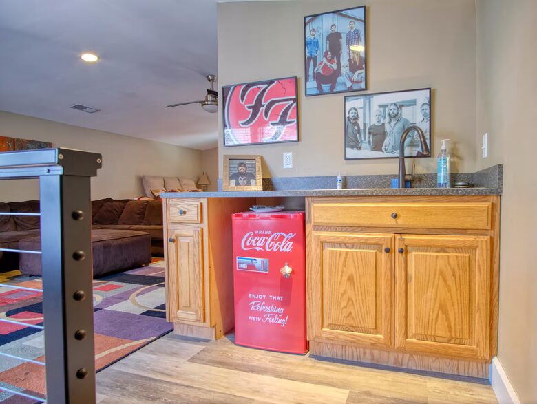 Indianapolis Home with Carriage House Near Lucas Oil Stadium - Indianapolis, Indiana