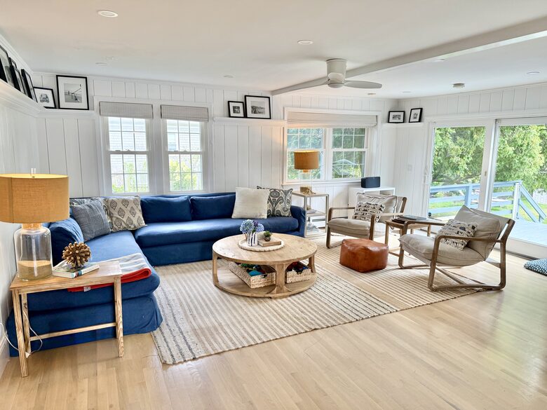 Classic New England Beach Home | Steps from beach and downtown - Falmouth, Massachusetts