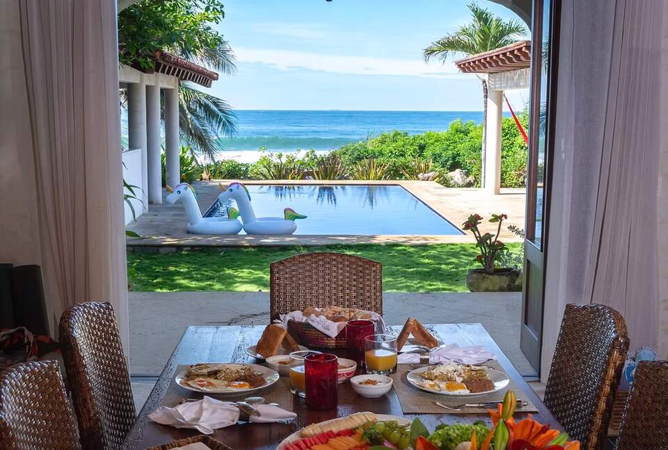 Casa Chulada Beachfront Estate in Troncones - Troncones, Mexico
