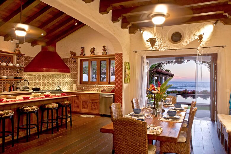 Casa Chulada Beachfront Estate in Troncones - Troncones, Mexico
