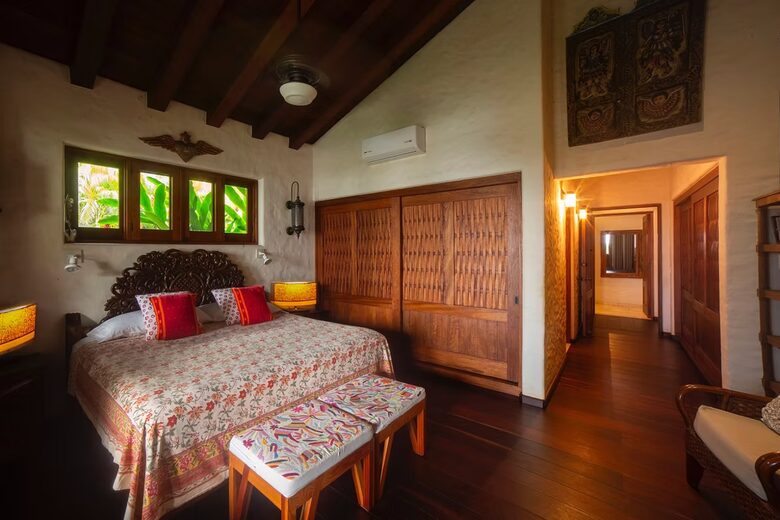 Casa Chulada Beachfront Estate in Troncones - Troncones, Mexico