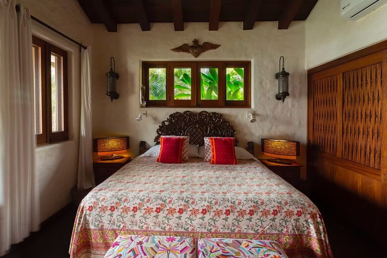 Casa Chulada Beachfront Estate in Troncones - Troncones, Mexico