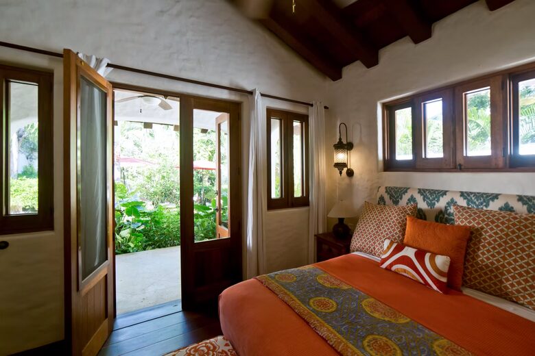 Casa Chulada Beachfront Estate in Troncones - Troncones, Mexico