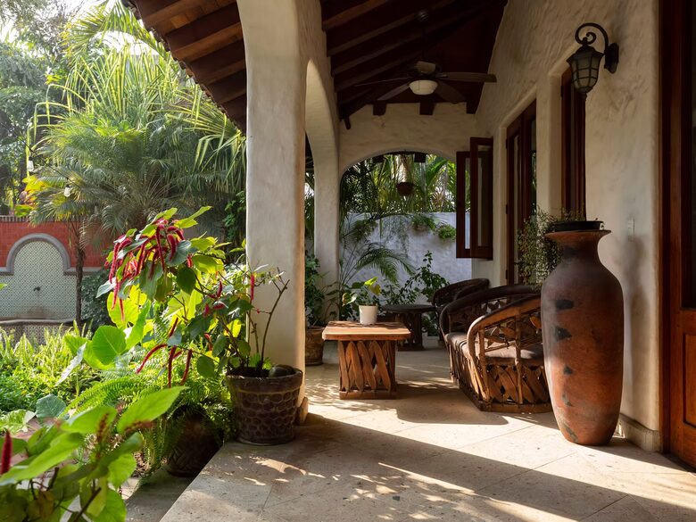 Casa Chulada Beachfront Estate in Troncones - Troncones, Mexico