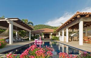 Casa Chulada Beachfront Estate in Troncones - Troncones, Mexico