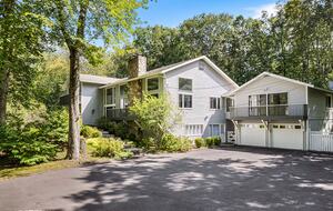 White Oak Estate in Weston - Weston, Connecticut