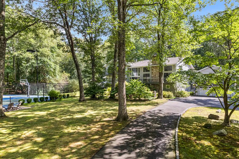 White Oak Estate in Weston - Weston, Connecticut