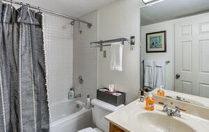 Lake of the Ozarks Home with Resort Amenities - Osage Beach, Missouri