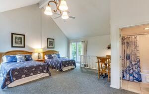 Lake of the Ozarks Home with Resort Amenities - Osage Beach, Missouri