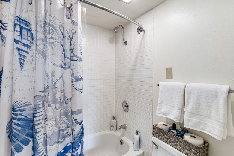 Lake of the Ozarks Home with Resort Amenities - Osage Beach, Missouri