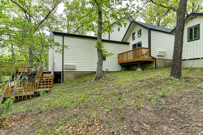 Lake of the Ozarks Home with Resort Amenities - Osage Beach, Missouri