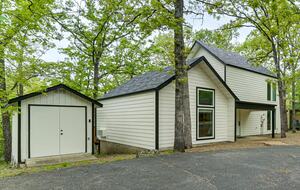 Lake of the Ozarks Home with Resort Amenities - Osage Beach, Missouri