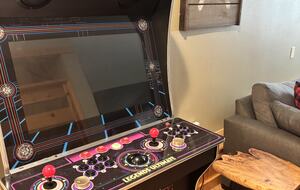Truckee Mountain Home with Pool Table & Foosball - Truckee, California