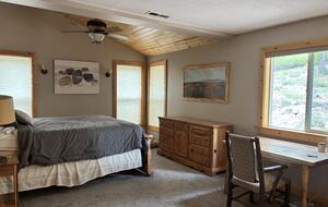 Truckee Mountain Home with Pool Table & Foosball - Truckee, California