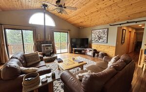 Truckee Mountain Home with Pool Table & Foosball - Truckee, California